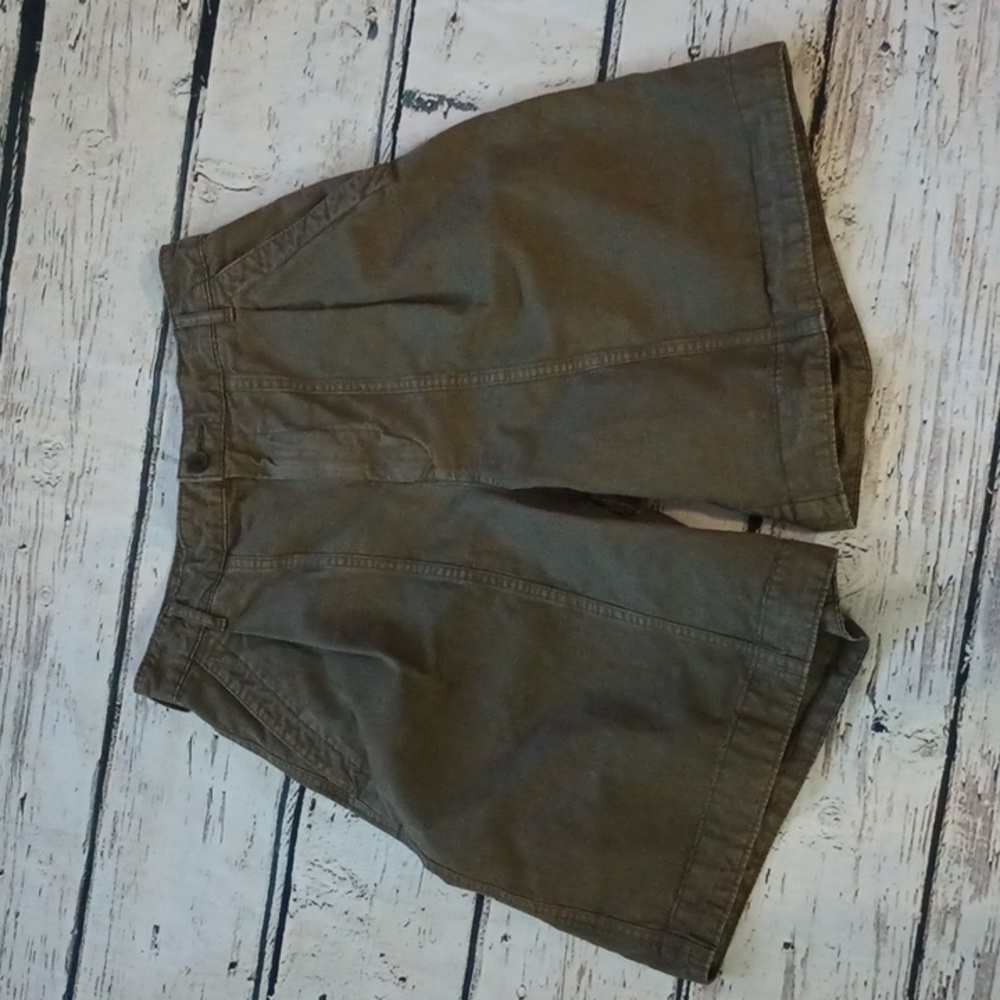 Everlane Women's Army Green The Tourist Linen Cotton Blend Hi Rise Shorts 6